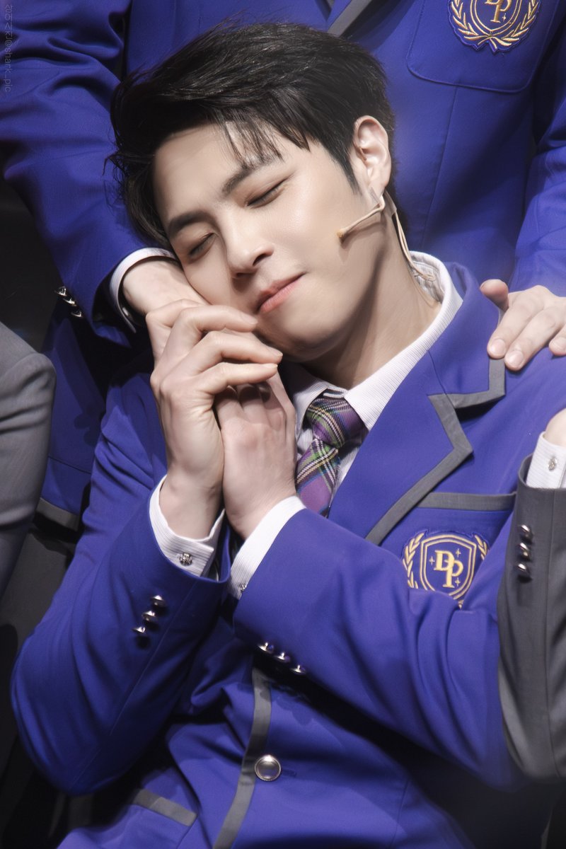 shark_pic's tweet image. 260128 타오르는 어둠속에서
그래이공 포토타임  

까를로스 :: #박정원