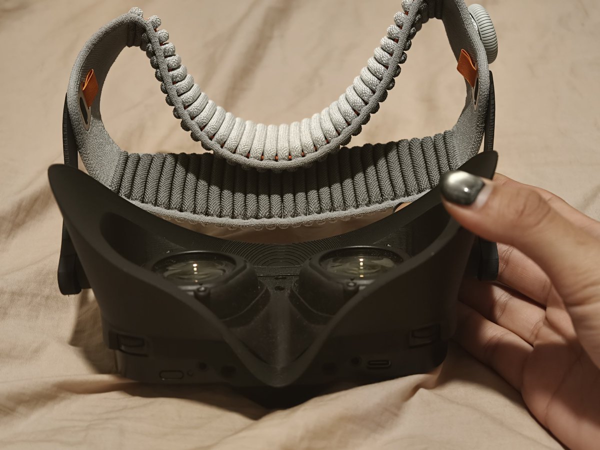 akaricrashed's tweet photo. my @shiftall_jp meganex gen 2 gasket is almost complete! ^^
I learned so much over 1 year and more than 800+ revisions on interface ergonomics, mounting, and more.

Should be compatible with MeganeX MKII as well! https://t.co/frVdJqBgsU