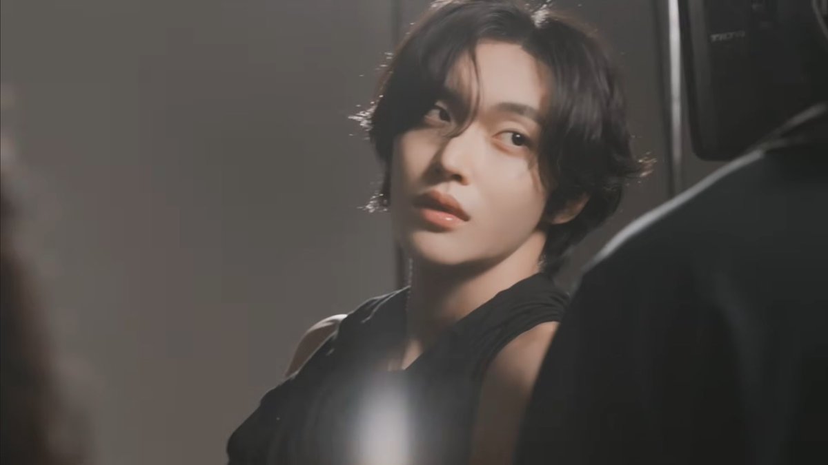 considerablelan's tweet image. 와씨 자컨 미첬니 한 컷도 버릴 데가 없음 막 찍어도 이 정도임.