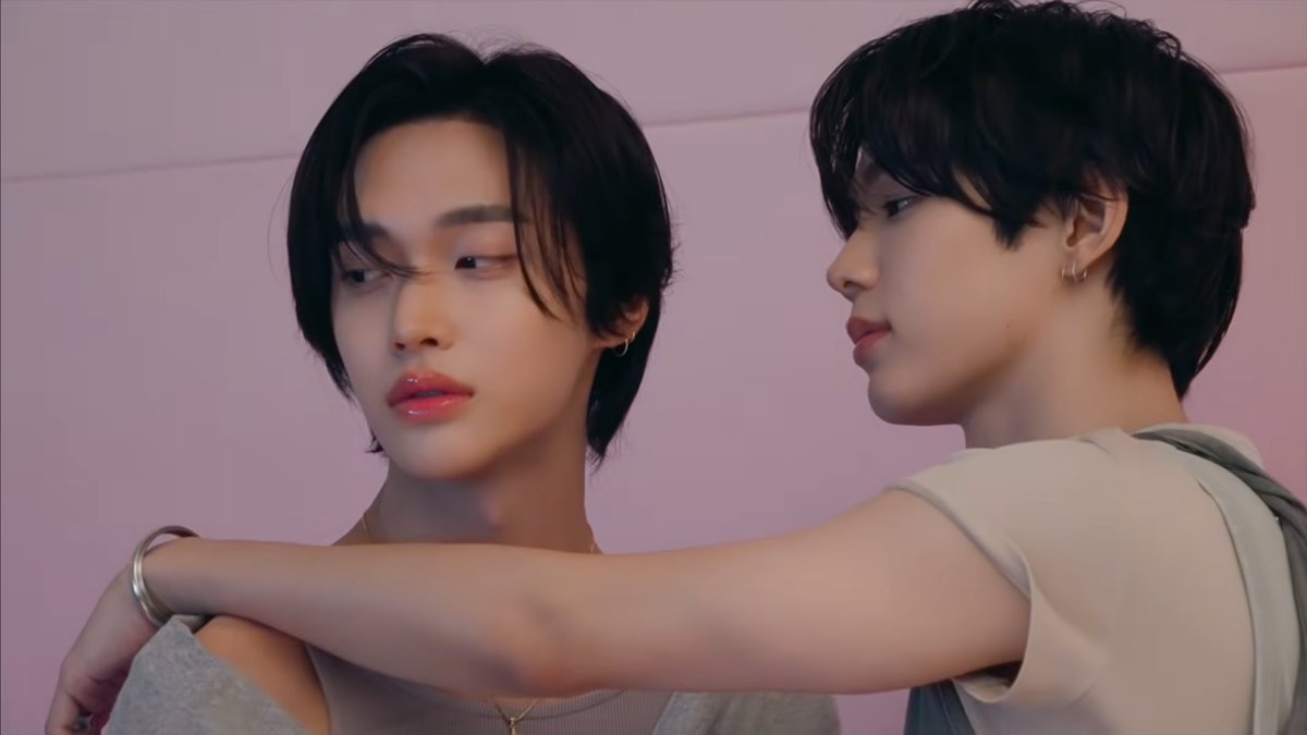 considerablelan's tweet image. 와씨 자컨 미첬니 한 컷도 버릴 데가 없음 막 찍어도 이 정도임.