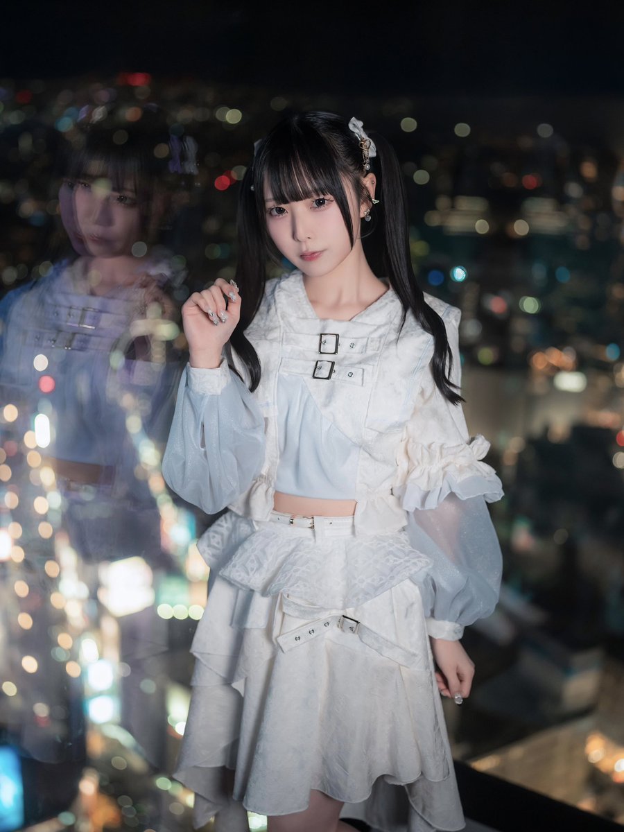 nene_airattic's tweet photo. 新衣装&amp;新アー写🤍🌃 https://t.co/BGwZmqfN28