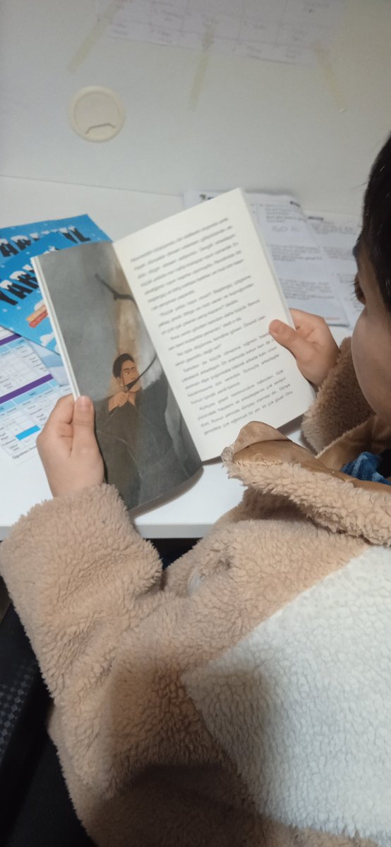 Hin Avibi tweet media