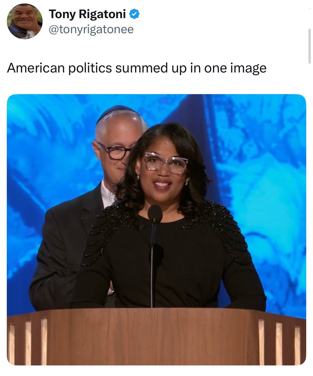 GarbageHuman24's tweet image. 