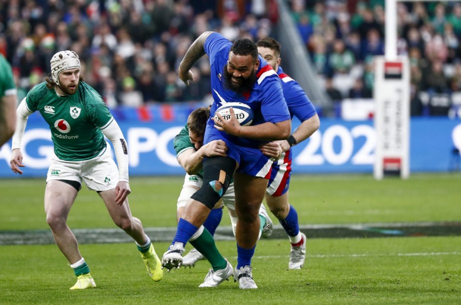 FermindelaCalle's tweet image. 🏉Atonio fue ingresado en un Hospital de La Rochelle por un ataque al corazón. Su estado es estable, pero su carrera se acaba aquí. Nos quedamos con las estampidas de este pilier gigante que era un jugón. No leerán la noticia en @elperiodico porque no buscaremos clicks con esto