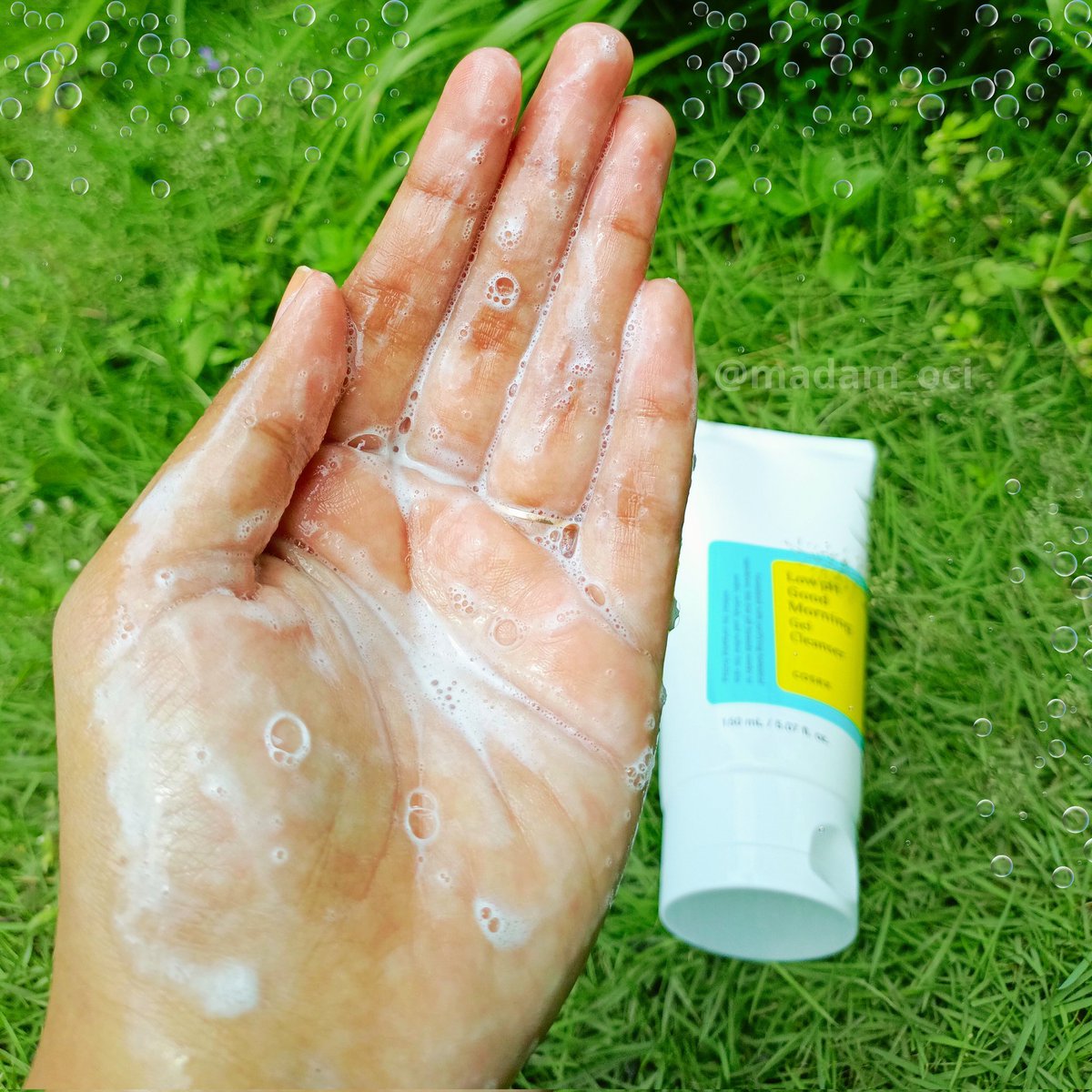 kenalan yuk sama 💚
COSRX Low pH Good Morning Gel Cleanser
🫧 tekstur gel bening
🫧 busa lembut, nda lebay
🫧 pH 5.0–6.0 jadi skin barrier aman
abis bilas tuh kulit kerasa bersih tapi tetep soft 🥹💕