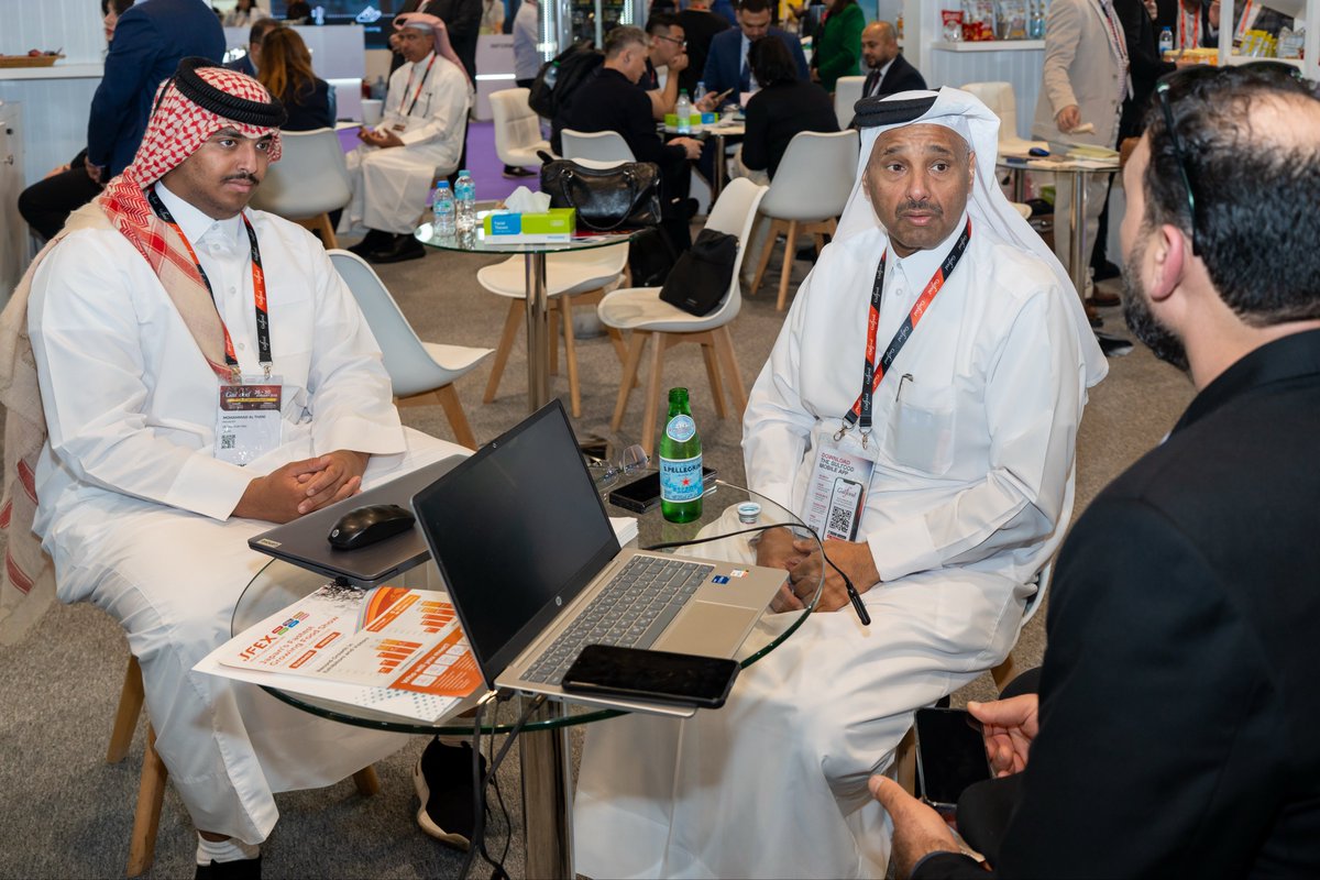 مقتطفات من مشاركة صادرات قطر في معرض Gulfood في دبي 🇦🇪 عبر جناح يضم 14 شركة قطرية متخصصة في قطاع الأغذية  

#صادرات_قطر #قطر