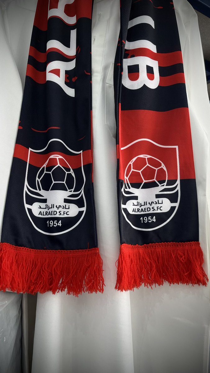 ياخي ناظروا الالوان شلون تفتح النفس🥺
طالع بتقهوى بشال اعظم وافخم كيان
احبك ♥️🤍🖤
#الرائد