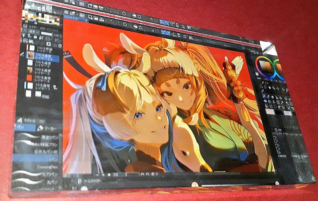 ダイソーで買ったアクリルブロックにお気に入りの絵を貼ってみた。