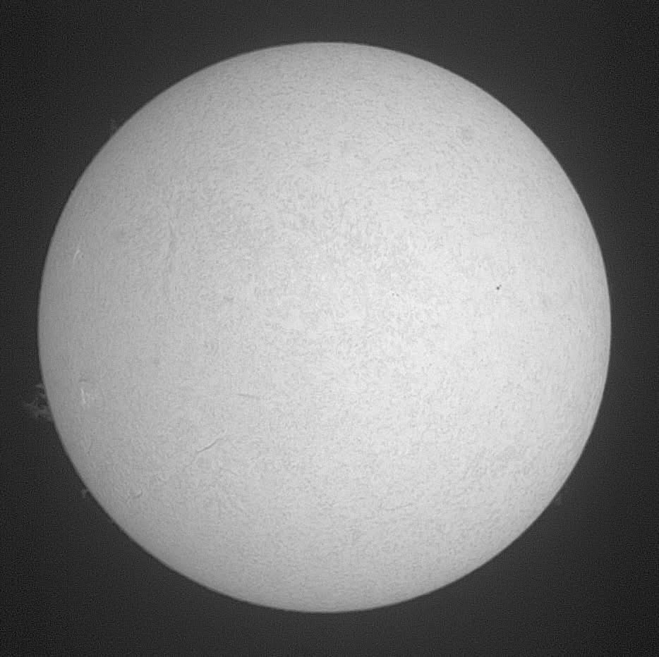 In debate what equipment to take for the partial solar eclipse in a few weeks time ...

Checking hard and software.  Test on low hazy sun at the moment.  Not much details on Sun's surface, though some interesting proms - inverted image.

Lunt35DMK41/Registax6/Photoshop2025