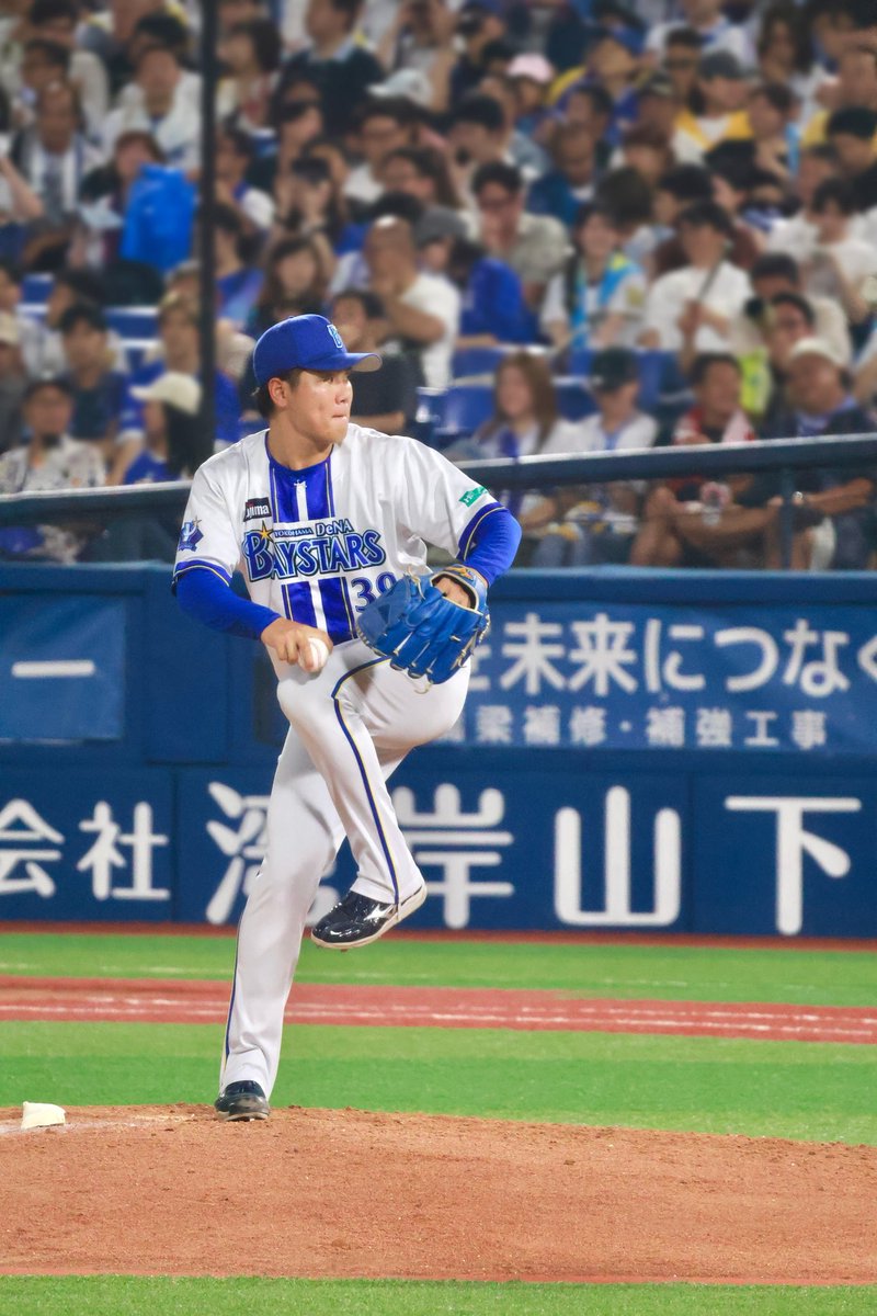 ren__1823's tweet photo. この度
横浜ベイスターズ所属、若松尚輝選手の登場曲を制作させて頂きました。

中学時代、同じグラウンドでプレーをしていた彼へ、音楽でプレーを後押しできたらという願いを込めて制作させて頂きました。

愛と勇気を胸に
2.8 リリース開始。

@39wakawaka 

Photo : 丸尾マイコ　@a_maico https://t.co/Ztr7Xv7992
