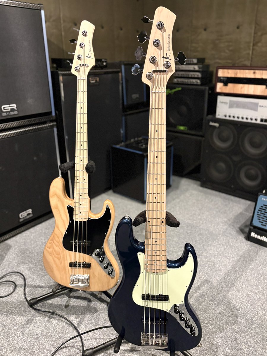 chiakiyoshiike's tweet photo. オカダインターナショナルにてお試しさせていただきました。JadFreerAudioのLUCE というチューブD.I.真空管&トランス搭載で暖かみのある音楽的な音色。そして発売間近の70s5弦はフルサイズボディ&20フレットでゴリっとしたアタック感が気持ちよいベースでした…😊👌🎵
#JadFreerAudio
#kikuchiguitars https://t.co/OvFqjdjw5Q