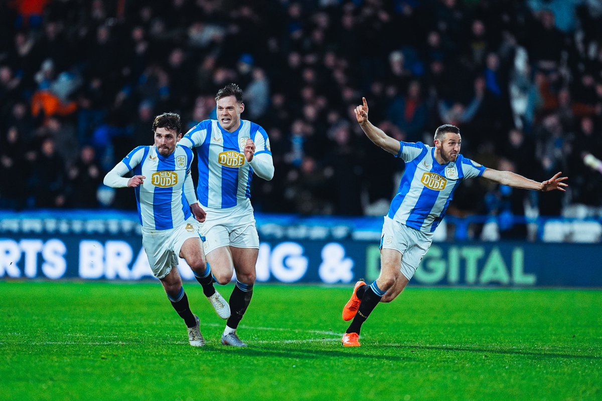 YOU. BEAUTY. 🚀🤩

#htafc