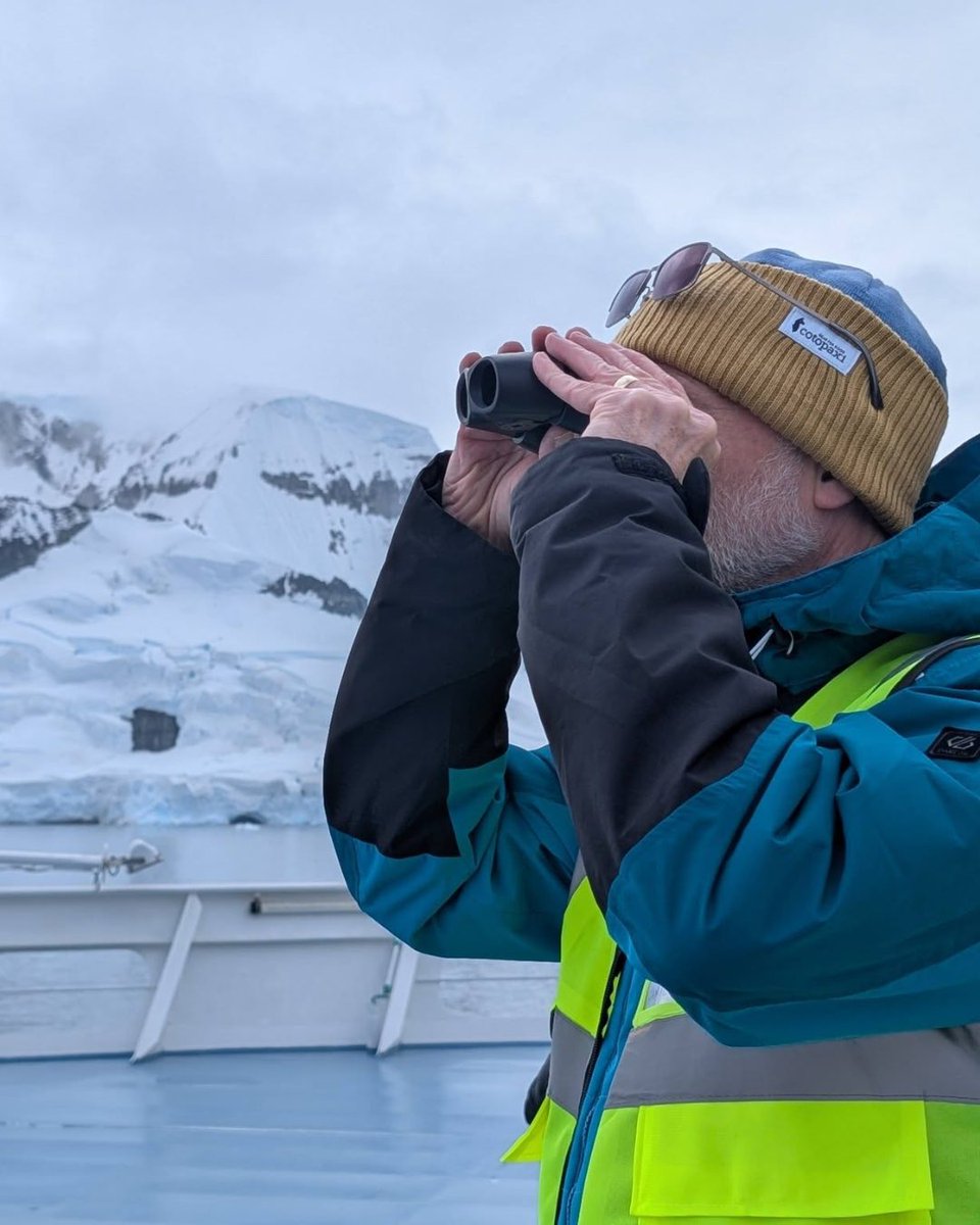 regentcruises's tweet photo. An incredible, top-tier event last week as #SevenSeasSplendor entered the Errera Channel in Antarctica. Kudos to the Regent crew for creating an unforgettable experience in a truly breathtaking destination. 📸 Kelly H. https://t.co/D6iXUVsmDK