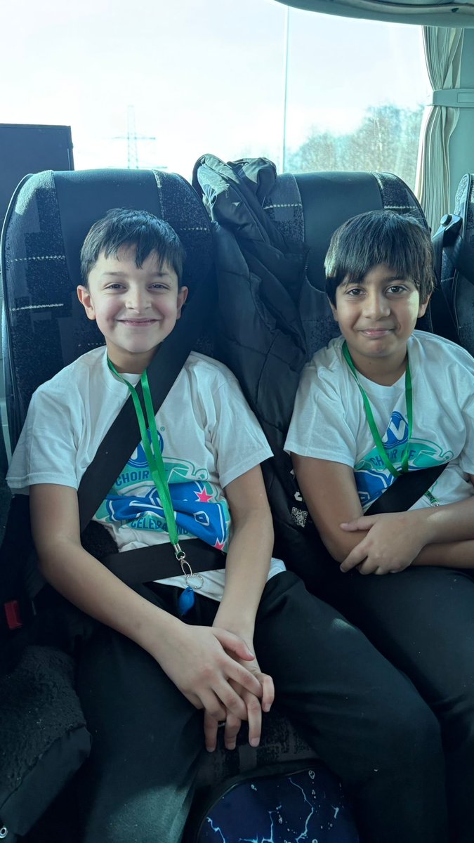 DMP Young Voices are on our way to perform with the mass choir at <a href="/SheffieldArena/">Utilita Arena Sheffield 💙</a> with <a href="/YVconcerts/">Young Voices</a> this evening! We are very exited! #enjoyment