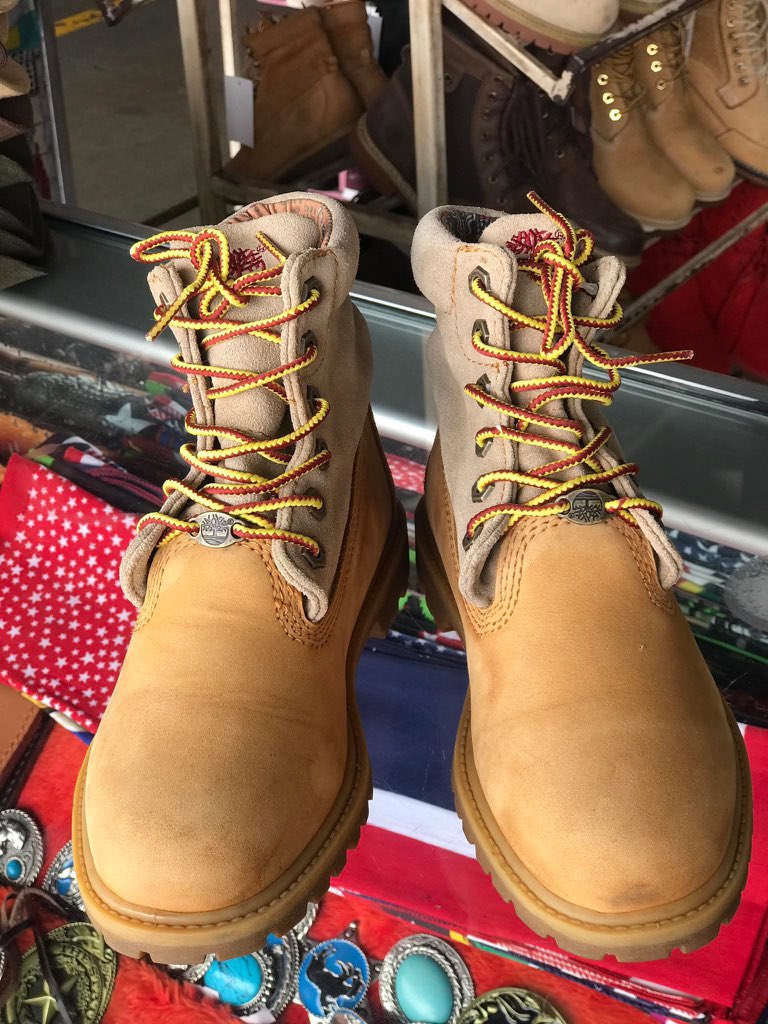 sufjan0's tweet image. ส่งต่อ Timberland 🏌🏼‍♀️
ไม่เคยใส่ พื้นสภาพดี เอาอยู่ได้ทุกลุค ไซต์ 38
พร้อมโอน 800฿ ลดได้( from 1000฿ )🪵👍🏻
#ส่งต่อรองเท้า #ส่งต่อรองเท้ามือสอง #รองเท้ามือสอง #รองเท้ามือสองของแท้ #ส่งต่อเสื้อผ้า #เสื้อผ้ามือสอง #รองเท้าผ้าใบมือสองของแท้ #เสื้อผ้ามือ2 #timberland