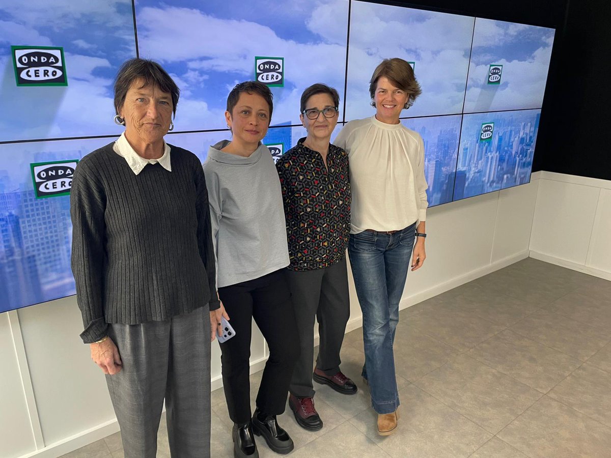 AmicsHMar's tweet image. 🧘‍♀️ El ioga oncològic ajuda a millorar el benestar físic i emocional durant el tractament del càncer. Fa uns dies, al programa La Ciutat d’ @OndaCero_es  amb pacients de l'@hospitaldelmar 

🎧goo.su/Da1nu

💚 Fins al 22/02, arrodoniment solidari a @Condislife