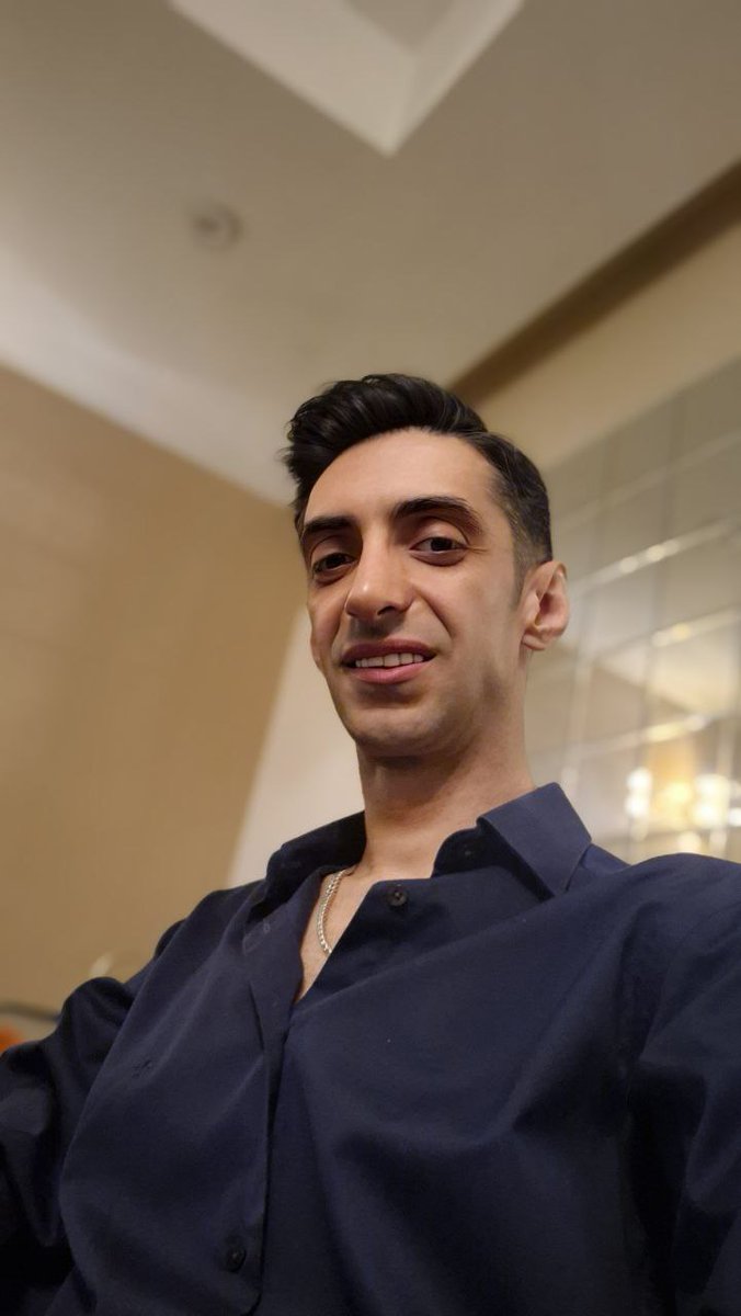 برادرم #امیرحسین_صیرفی در بازداشت غیرقانونی‌ست، از او و شرایطش بی خبریم
صدای ما باشید