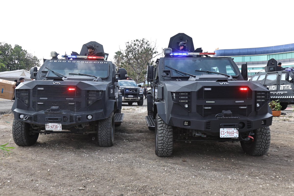 Voy a presentar una iniciativa al Congreso del Estado para que, a su vez, en caso de ser aprobada, se presente el proyecto de decreto al Congreso de la Unión para que nuestras corporaciones de seguridad puedan portar armas de muy alto poder y sea la primera corporación de