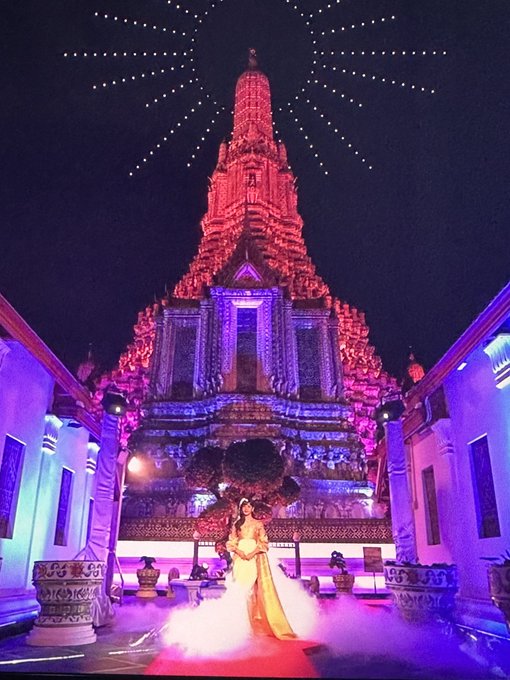 Ployyy41133492's tweet image. คนไทยจัดงานโคตรเว่อ  แต่ชอบนะคะ  เอาอีกเยอะๆ  เรามันประเทศที่รุ่มรวยในด้านวัฒนธรรมม  อะไรดีๆงามๆ  เป็นหน้าเป็นตาให้คนในชาติ  ยกออกมาให้ชาวโลกเห็นเลยค่ะ  
#AmazingThailandExclusiveNight
#AmazingThailandxLISA