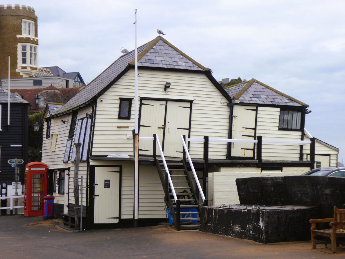 John Edwards tweet media