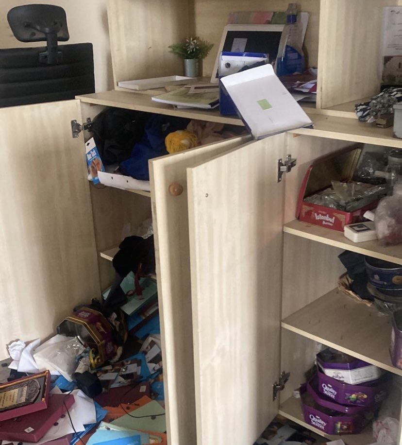 Las fuerzas militares israelíes han asaltado, en el campo de refugiados de Kalandia (Cisjordania), la sede de la asociación cultural Al Kamandjati <a href="/AlKamandjati/">Al Kamandjati</a>, dedicada a la enseñanza musical y a la difusión de la música entre la comunidad palestina