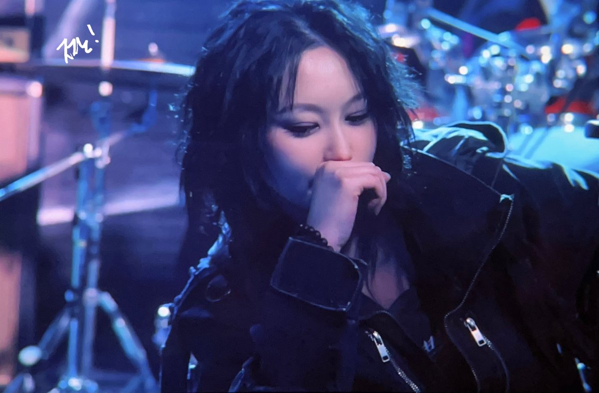 260128 프리뷰

시연아 잘했어!!🔥🔥💙

#시연 #이시연 #SIYEON
#크록티칼 #ChRocktikal #CRTK
#드림캐쳐 #Dreamcatcher