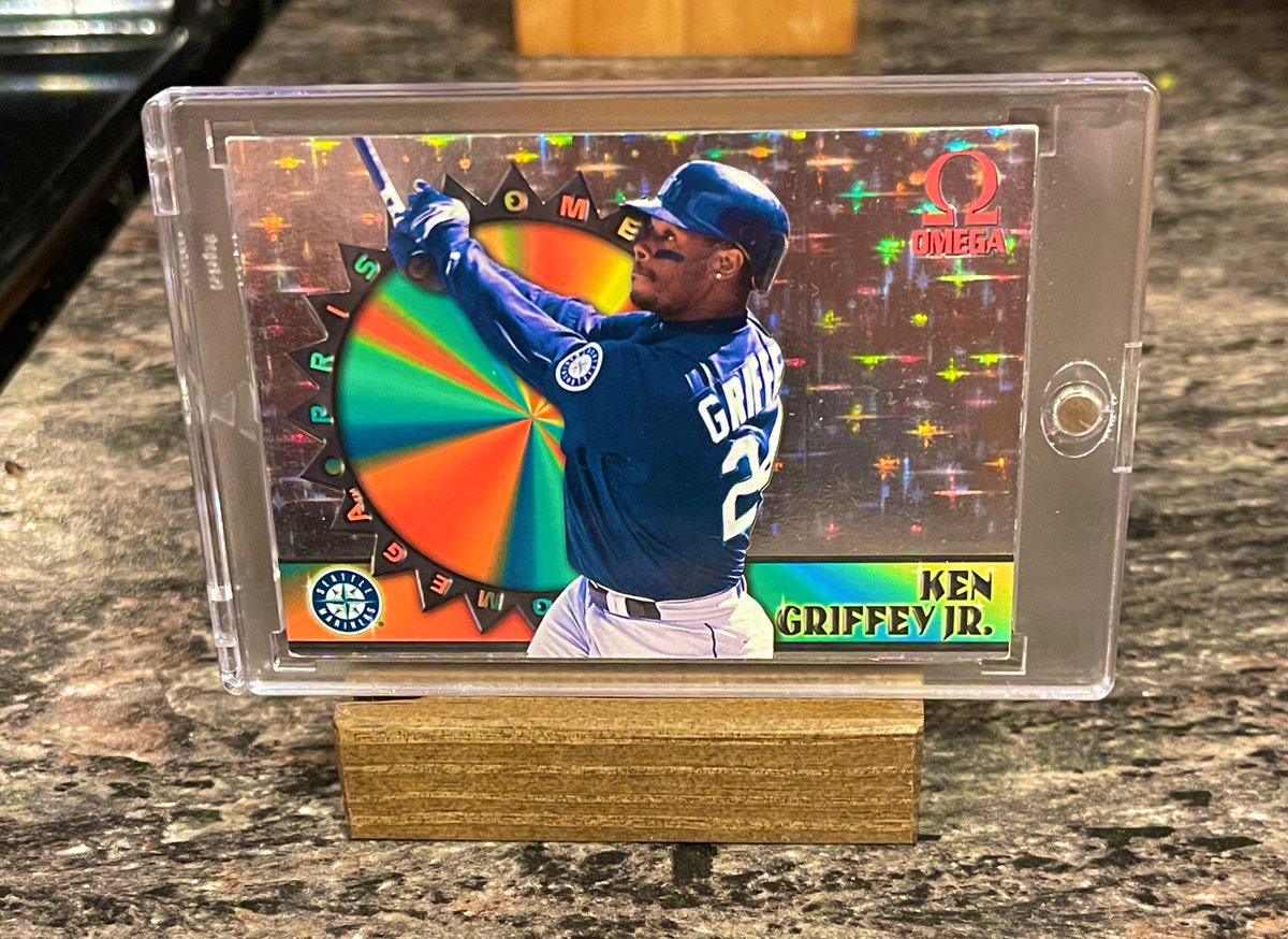CoachDPorter's tweet photo. Card of the day
#JrJanuary edition
Day 28 https://t.co/YlSJSCcgUB