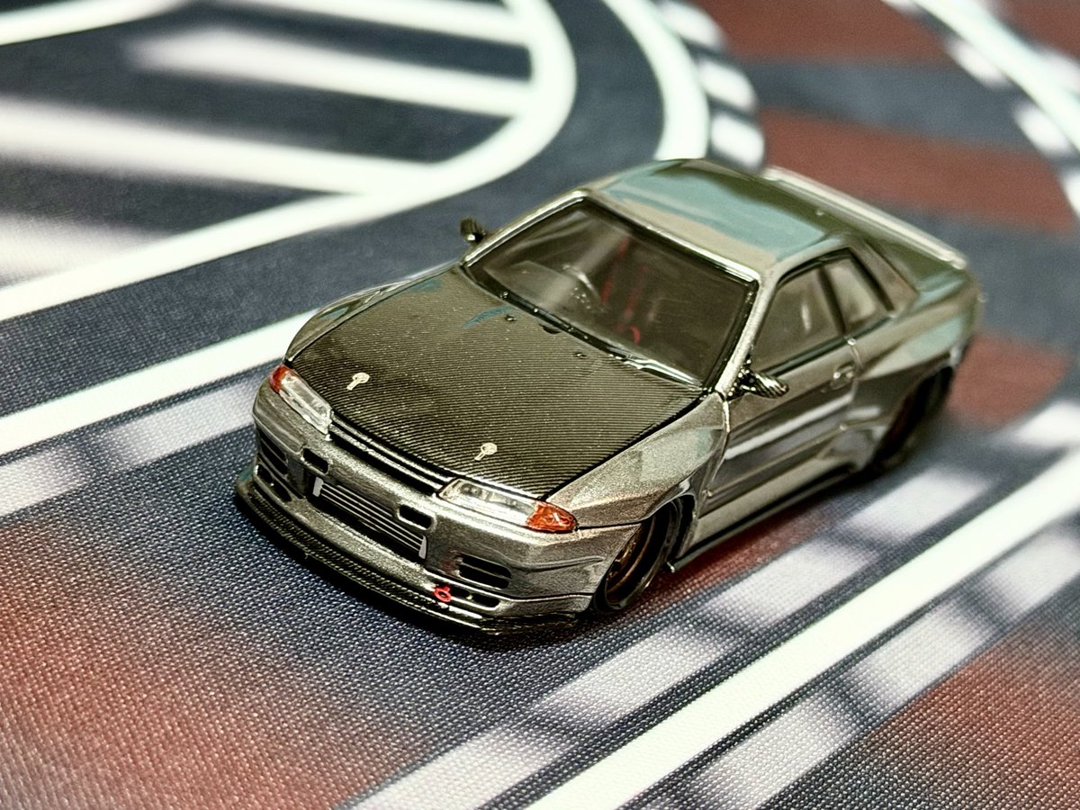 64minicar's tweet photo. FOCAL HORIZON 
1/64SCALE
GARAGE ACTIVE
GTR R32

#ミニカー
#ジオラママット
#garageactive #diecast64 
#nissanr32 https://t.co/4bXOEaufbq