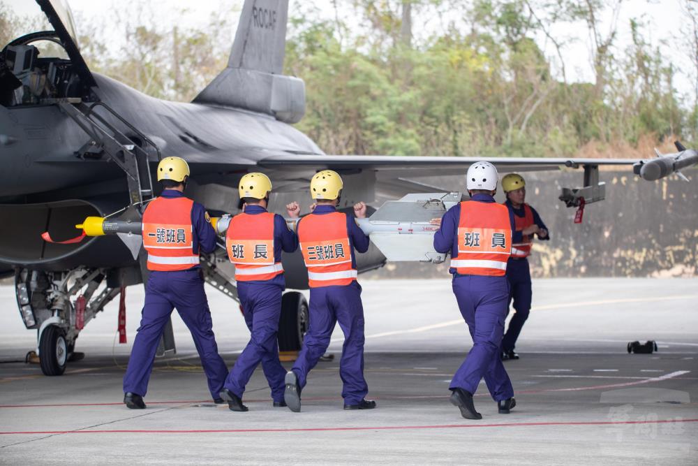 Personnel at Taiwan’s Chiayi Air Base carry out air-defense emergency procedure drills during day two of the annual Lunar New Year readiness exercises.

The drills featured 35 mm gun-based air-defense systems operating alongside Sparrow missile launchers.