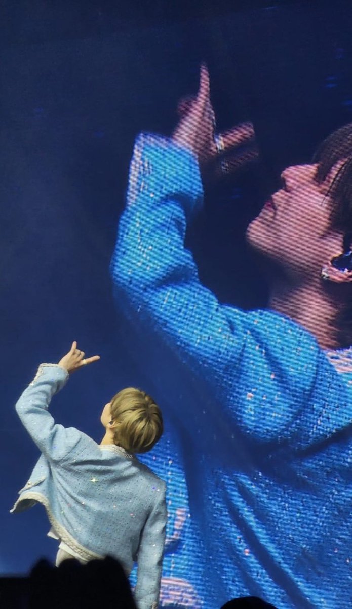 mopeli35's tweet photo. Un día como hoy lista para cumplir mi sueño, hace un año de uno de los días más felices🩵
@TAEMIN_BPM
@TaeminMexico https://t.co/MZrHo0QXru