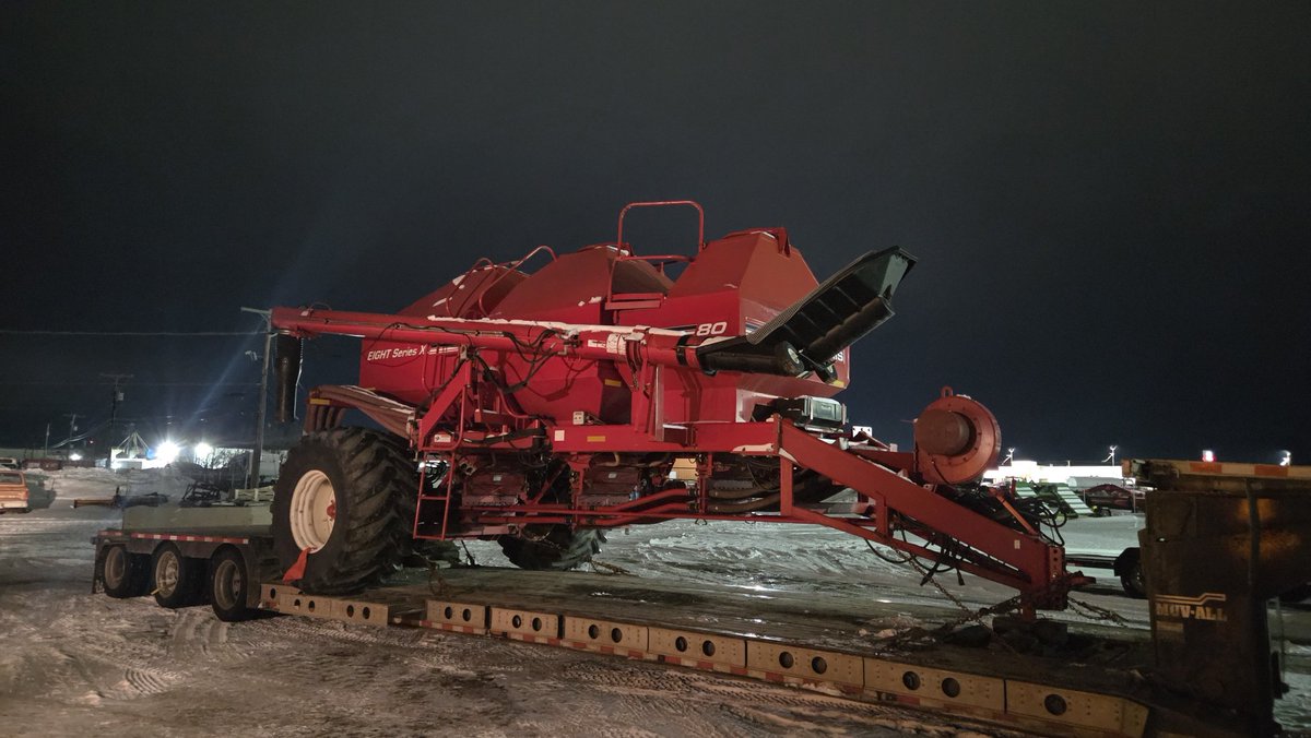 The Grand Sask trucker tweet media