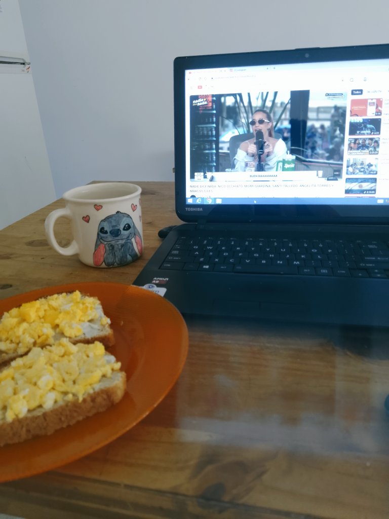 #nadiedicenada, desayuno y en busca de nuevos productos para macora.ok🦋