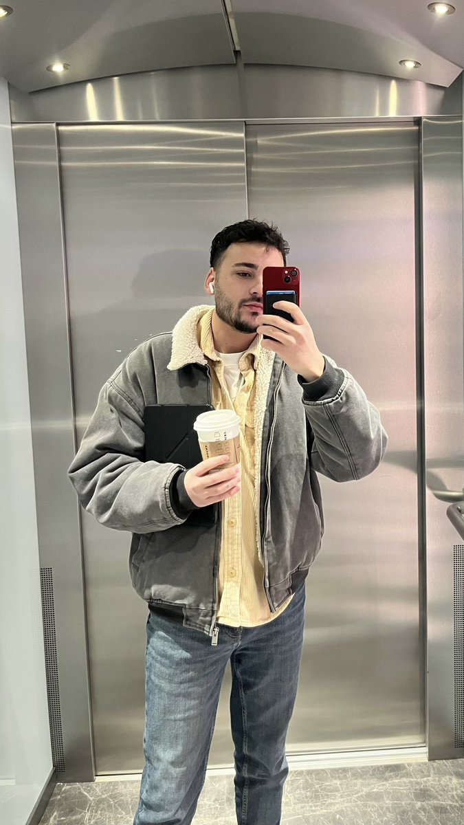 hemlockverse's tweet photo. Bitmez ümitlerim oturup bi köşede saatlerce yine seni beklerim ❤️‍🔥❤️‍🔥 https://t.co/ETwG8bb56X