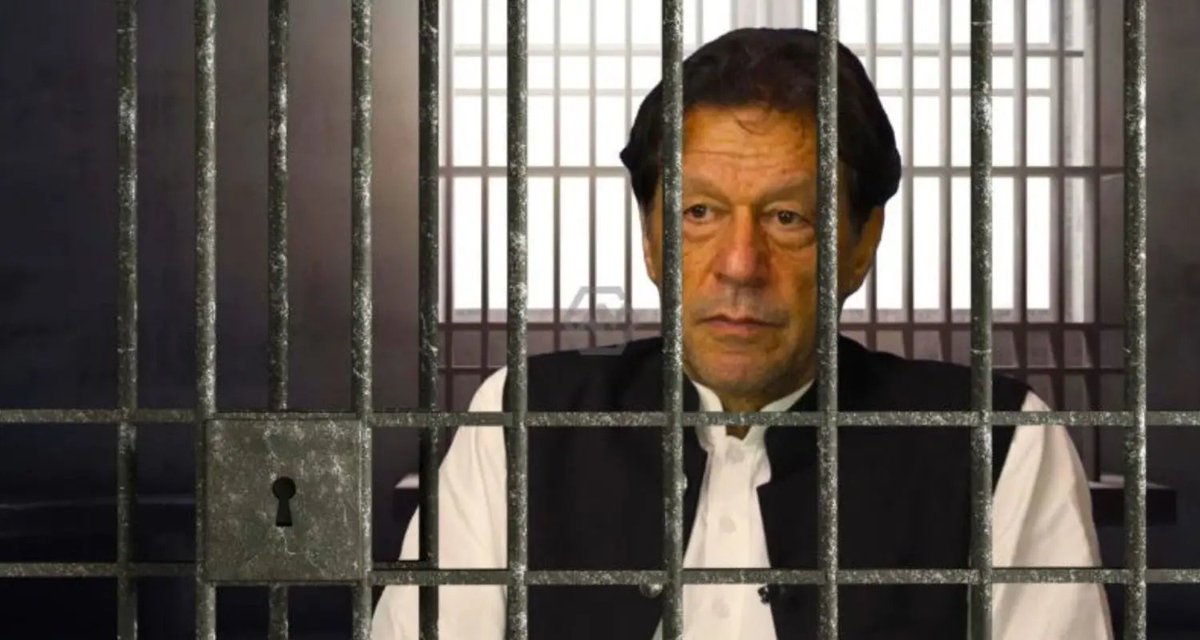 🚨🇵🇰 IMRAN KHAN FACES POSSIBLE VISION LOSS AS FAMILY KEPT IN THE DARK

Reports say the former PM may be suffering from a serious eye condition that could risk permanent vision loss, but his family says they were never informed.

According to PTI, doctors who saw Khan in jail say