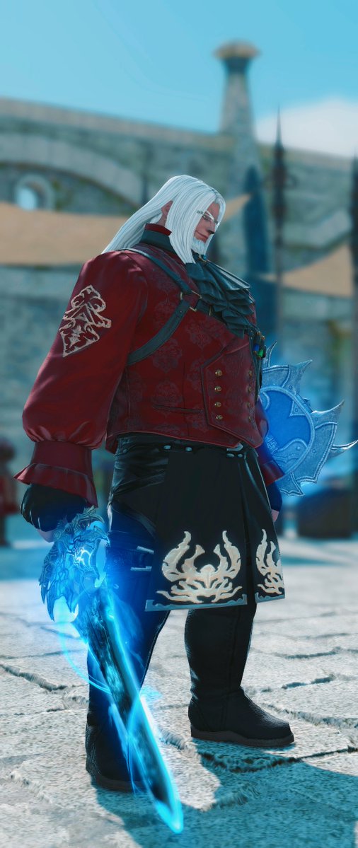 어제파밍에 무기상자먹었는데 고대무기만드니까 보람이없다 고작 775를 위해 무렙을....?
이펙트 색이 고정이라 염색을 해도 알얼이 소화하기는 어렵다...
업적명 아주 33원정대임