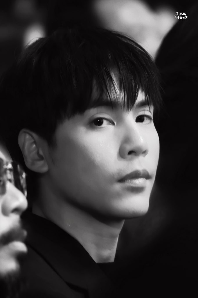 xuwwfon's tweet image. เมื่อวานพี่เจษมองมาทางแฟนคลับบ่อยๆ สงสัยคิดถึงวัคซีนดินสอล่ะมั้ง @jesjpp 

#TrueVisionsNOWxBeOnCloud
#jesjpp