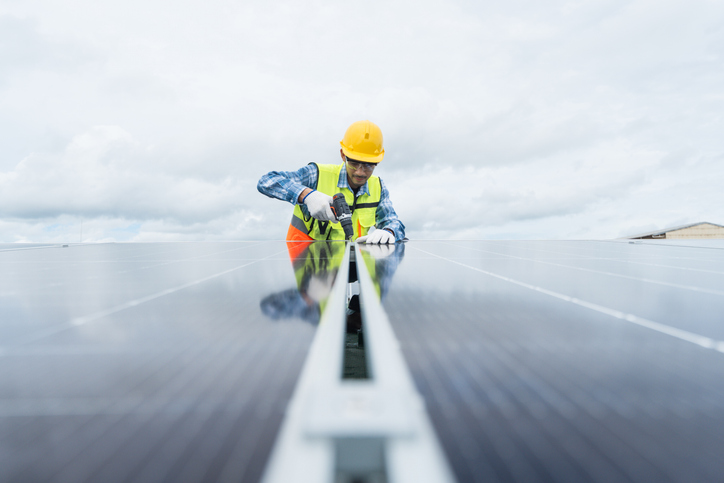 Colorado is a leader in energy production, we rank in the top 10 states for oil and natural gas production. The #energy industry offers a diverse range of career paths. Explore the available options and find relevant education and training programs on: mycoloradojourney.com/industries/ene…