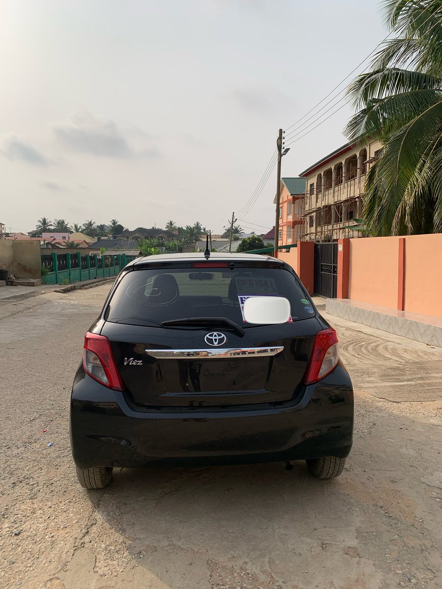 KofiVanHybels's tweet photo. @xpw_riya0 @aksposure1 *_2013 TOYOTA VITZ 4PLUGS_*
Freshly Cleared 

Automatic 
1.3L
4plugs 
Mileage 50235
Push start 
Fog lights 
Neat fabric seats 
Chilly 🥶 AC
Power windows and mirrors
Cup holders
Electronic folding mirrors 
Very clean and neat 
Price : 95,000
0558513981 https://t.co/HBE0ylVjYe