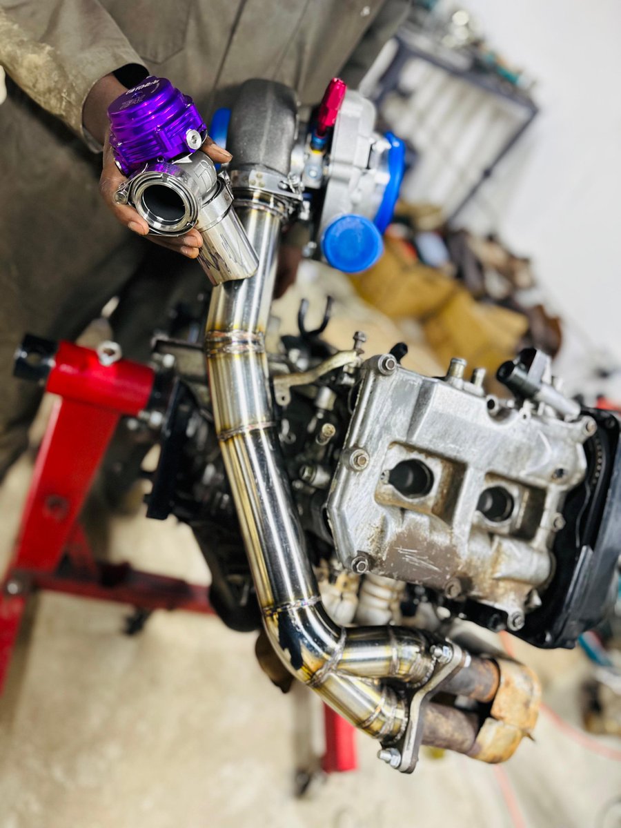 The  Subaru  Ej series engine has its fair share of Pros an cons  some swear by it ,others avoid it .In Todays project we are doing a rotated Kit   for a subaru SH with an Ej 205 . Stay tuned for the complete build 

JB Muturi
Mike Sonko
#HandsOffAshleyBrylnn 
Court of appeal