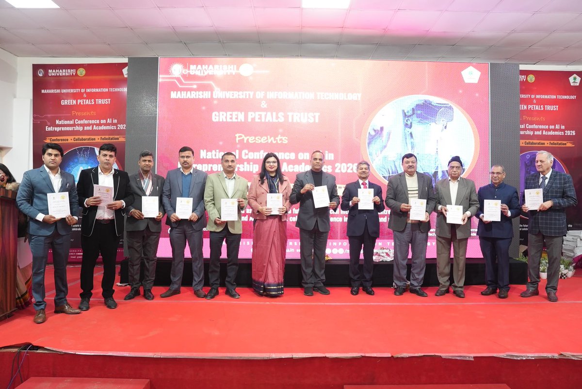 manojpatairiya's tweet photo. Glad to talk “AI in Academics, Innovation, Enterprise” at Conference “AI in Academics &amp; Entrepreneurship” by Maharishi IT University, Green Petals Trust Noida, gave awards to Principals, Faculties of various institutions. Assam Agriculture Commission Chairman HS Gupta inaugurates https://t.co/YlWKmvMJWE