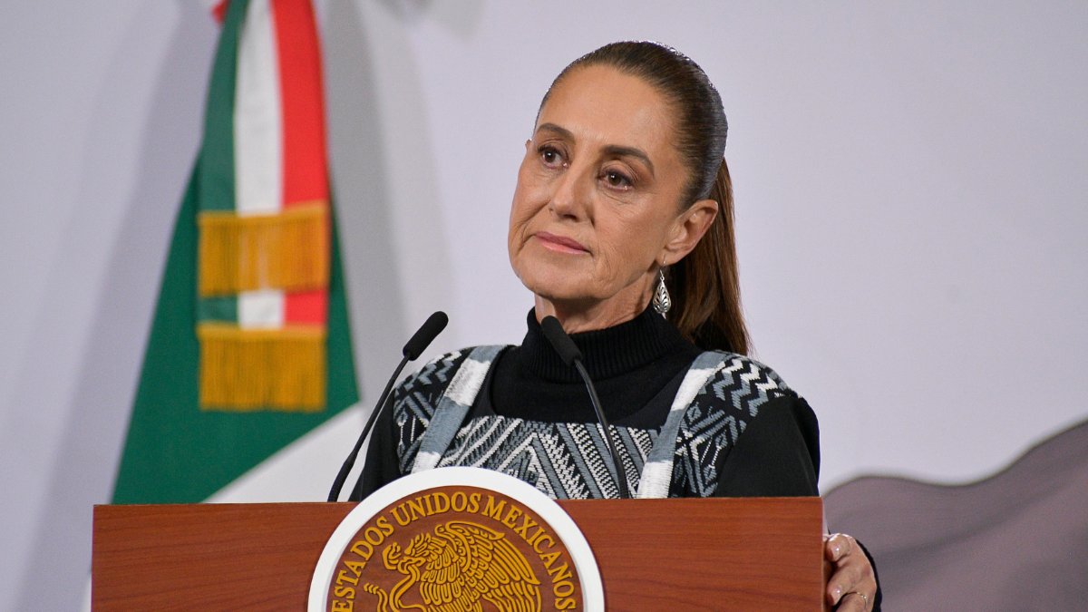 Juan_OrtizMX's tweet image. 🗳️📌 LA REFORMA DE SALARIOS DIGNOS SIGUE CONGELADA

Morena mantiene detenida una reforma constitucional que ya fue aprobada por unanimidad.

La llamada reforma de salarios dignos se presentó el 5 de febrero de 2024.

Buscaba dos cosas:

1. Que el salario mínimo nunca creciera por…