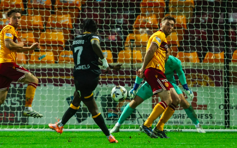 Transfer news LIVE ✍️

Man City are ready to recall Mahamadou Sissoho from Livingston loan | <a href="/ScottBurns75/">Scott Burns</a> 

⬇️⬇️⬇️

dailyrecord.co.uk/sport/football…