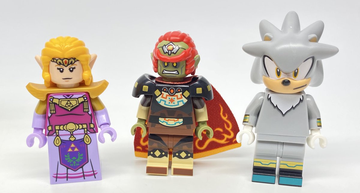 just2goodYT's tweet image. as a kid i would always imagine what lego looked like 20 years into the future. my 2006 self would not be able to handle the gaming minifigs releasing this year