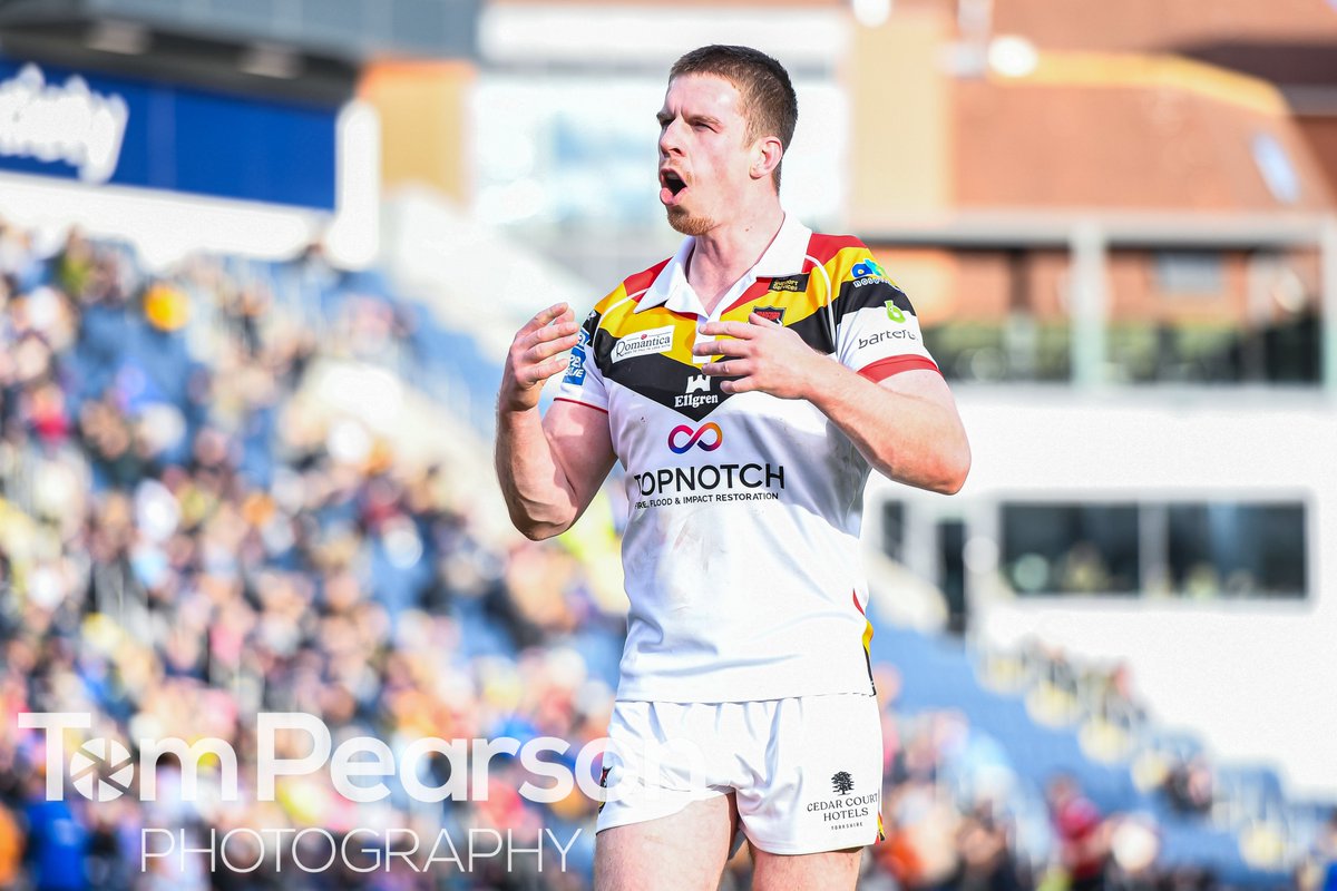 Tom Pearson tweet media