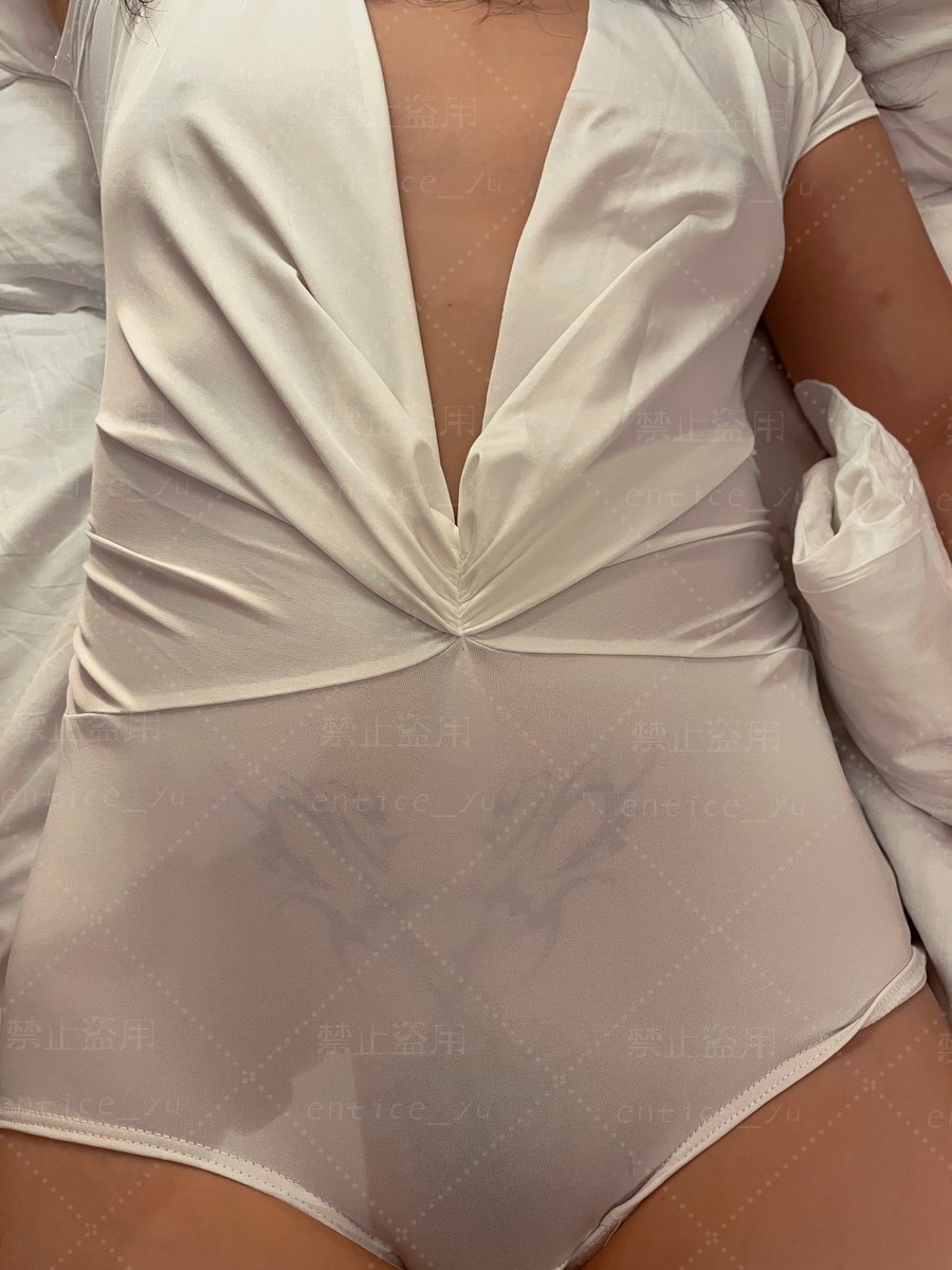 这是不是双开门，欢迎帅单打开看看👀#淫妻 #夫妻 #单男