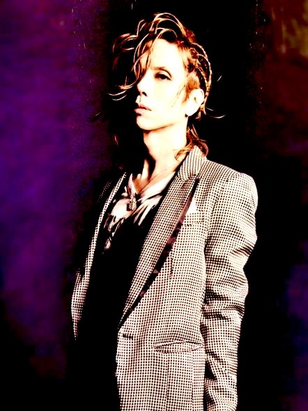 夢のような時間だった〜！！ 近くで観れて、yasuさんの歌声と映像まで