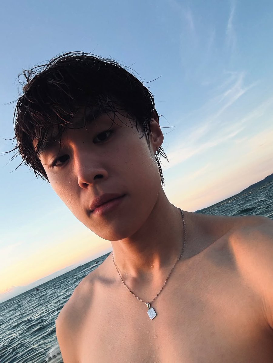 Numkeng2004's tweet image. 🍦: มีคนมาอ้อนยังวันนี้ ?-?
🥜: ยัง ไหนมาอ้อนใกล้ๆ