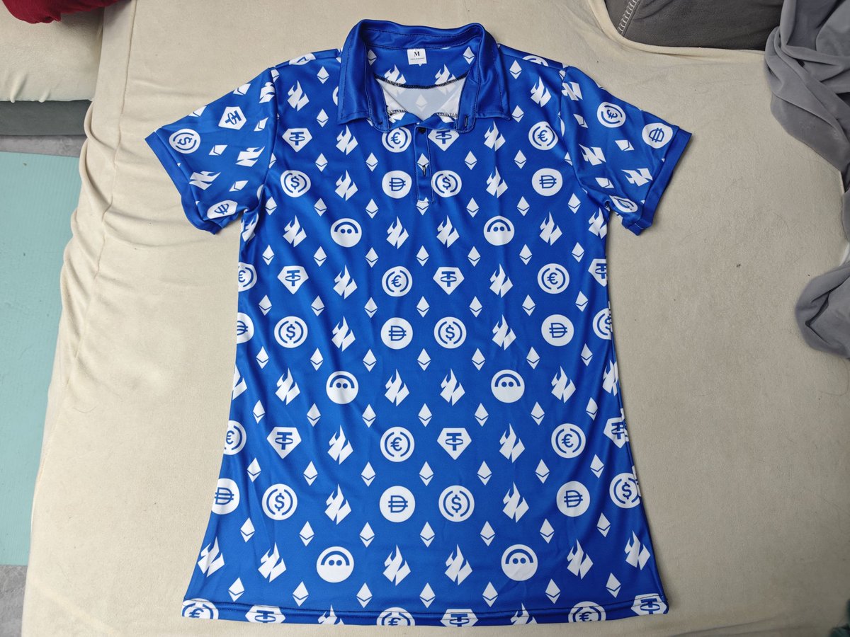 ericlin2017's tweet image. Bullish on this look! 🚀 Just finished production on this custom crypto polo. 💎🙌

Want your own design printed all-over? No limits.

Order here: 👇 ginifab.com/custom_t_shirt…

#Crypto #CustomApparel #Merch #PrintOnDemand