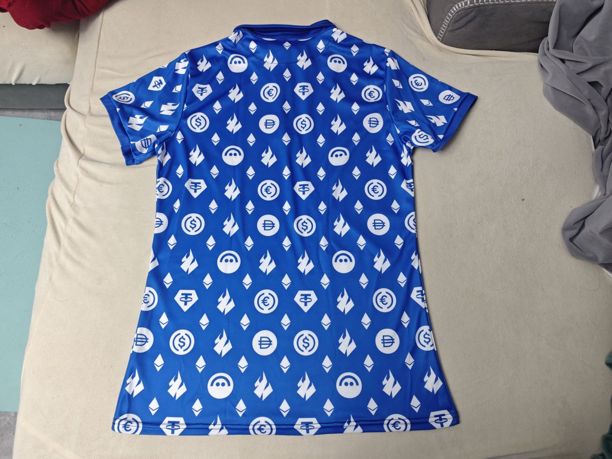 ericlin2017's tweet image. Bullish on this look! 🚀 Just finished production on this custom crypto polo. 💎🙌

Want your own design printed all-over? No limits.

Order here: 👇 ginifab.com/custom_t_shirt…

#Crypto #CustomApparel #Merch #PrintOnDemand