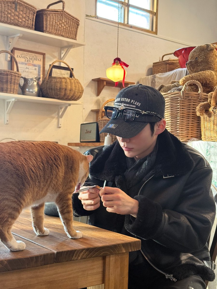 mypluffycloud's tweet image. 260128 제로베이스원 공식 인스타그램 #성한빈